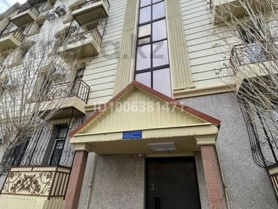 2-бөлмелі пәтер · 77.1 м² · 2/5 қабат, мкр Нурсая, Абулхаир Хан 66 — ЖК Берекет, бағасы: 35 млн ₸ в Атырау