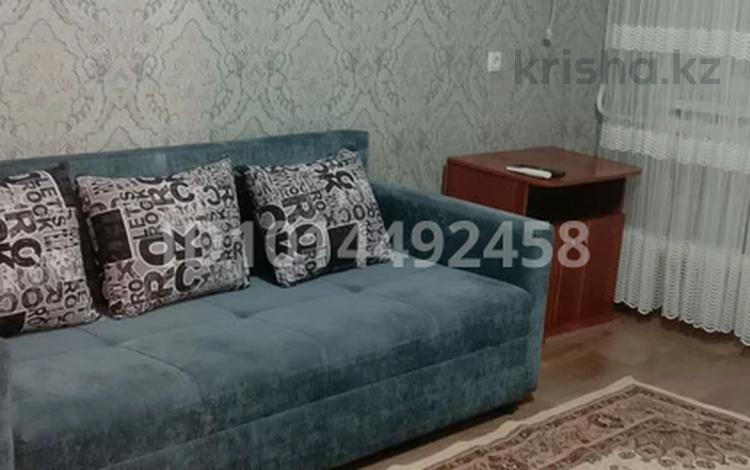 2-комнатная квартира · 48 м² · 4/5 этаж, мкр Акбулак 9 за 110 000 ₸ в Таразе — фото 2