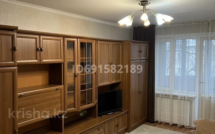 2-бөлмелі пәтер, 46 м², 4/5 қабат ай сайын, Манаса 19 — Абая, бағасы: 280 000 〒 в Алматы, Бостандыкский р-н — фото 2