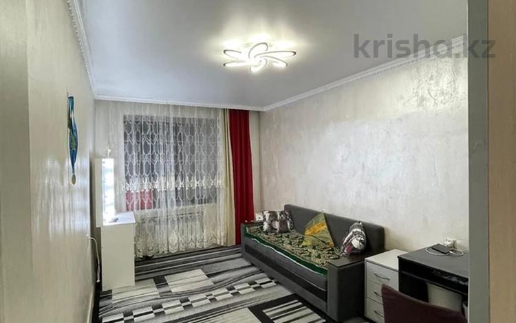 2-комнатная квартира, 50 м², 1/4 этаж, Саина — Толе би Сайна