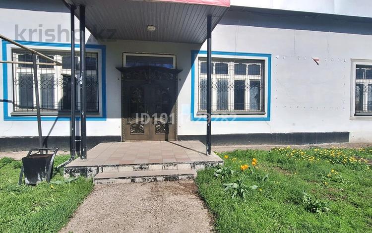 Свободное назначение · 182.5 м² за 450 000 ₸ в Уральске — фото 2
