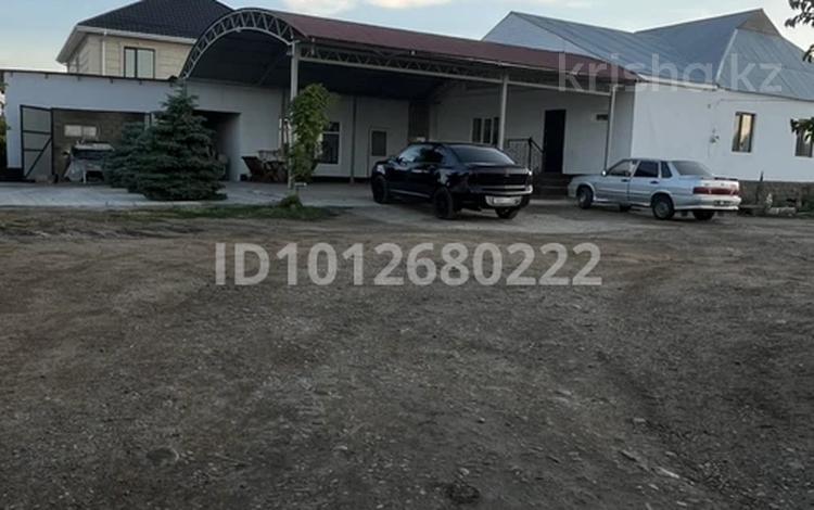 Отдельный дом · 6 комнат · 122.1 м² · 8 сот., 4 пер Койбакова 17б за 50 млн ₸ в Таразе — фото 2