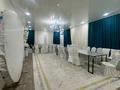 Дом · 5 комнат · 240 м², мкр Жана Орда, Достык 40/1 за 60 000 〒 в Уральске