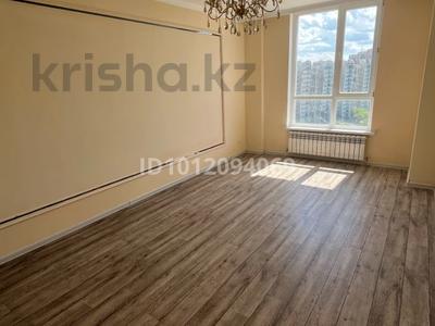 2-бөлмелі пәтер · 74.2 м² · 11/13 қабат, Ыкылас Дукенулы 31/5, бағасы: 29 млн ₸ в Астане, Сарыарка р-н