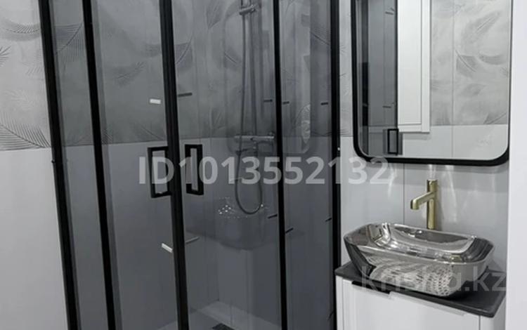 2-комнатная квартира · 37.5 м² · 7/9 этаж, E511 25 за 28.9 млн ₸ в Астане, Есильский р-н — фото 2