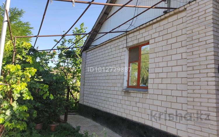 Отдельный дом · 3 комнаты · 52 м² · 10 сот., Кошекова 31 б — Рядом со школой-гимназией № 26 им. Абая за 24 млн ₸ в Таразе — фото 2