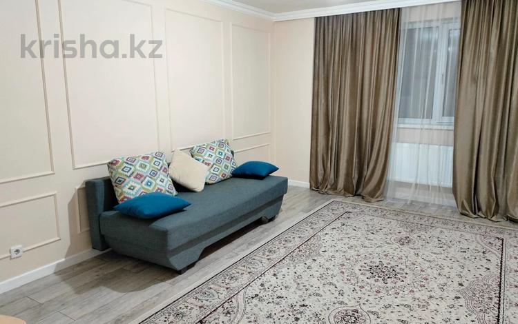 2-комнатная квартира · 60 м² · 11/12 этаж, Кошкарбаева 50 за 280 000 ₸ в Астане, Алматы р-н — фото 2