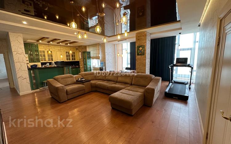 3-комнатная квартира · 170 м² · 11/12 этаж, Мкр. Степной-2 2/4 за 79 млн ₸ в Караганде, Казыбек би р-н — фото 3