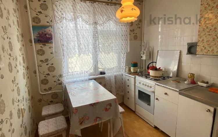 3-комнатная квартира · 58 м² · 4/5 этаж, Азаттык 68 за 14 млн ₸ в Атырау — фото 16
