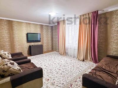 Продажа квартир в Жетысу обл.: 3-комнатная квартира · 74 м² · 2/5 этаж, Калиева за 25 млн 〒 3-комнатная квартира · 74 м² · 2/5 этаж, Калиева за 25 млн 〒 в Талдыкоргане