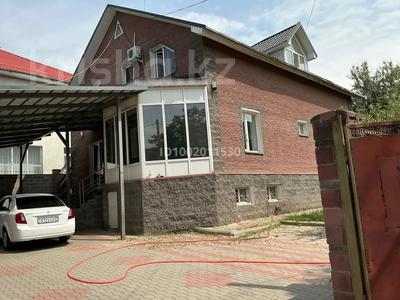 Жеке үй · 4 бөлме · 300 м² · 6 сот., мкр Горный Гигант 15 — Жаркенская, бағасы: 1.5 млн 〒 в Алматы, Медеуский р-н