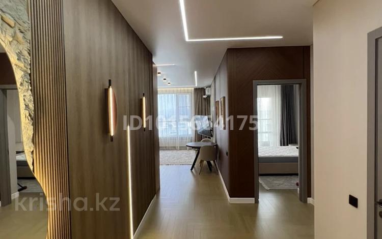 2-комнатная квартира · 56 м² · 19/20 этаж, Абая 160 — Абая-Тургут Озала за 450 000 ₸ в Алматы, Бостандыкский р-н — фото 2