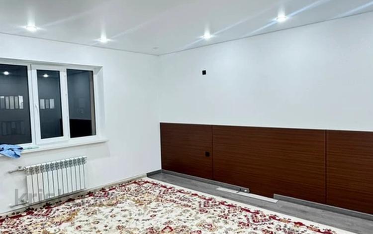 2-комнатная квартира · 75.5 м² · 5/6 этаж, 39-й мкр 8 за 18 млн ₸ в Актау — фото 2