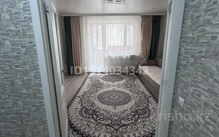 1-комнатная квартира · 41 м² · 2/5 этаж, Майкудук, Мкр Голубые пруды 8 за 15 млн ₸ в Караганде, Алихана Бокейханова р-н — фото 2