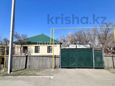 Отдельный дом · 4 комнаты · 74 м² · 14 сот., Село Отенай,Бейбитшилик 2 — Село Отенай за 40 млн 〒 в Талдыкоргане