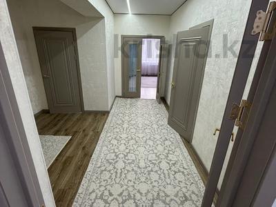 3-бөлмелі пәтер · 150 м² · 2/5 қабат, Алтын орда ш/а., бағасы: 61.5 млн ₸ в Актобе, мкр. Алтын орда