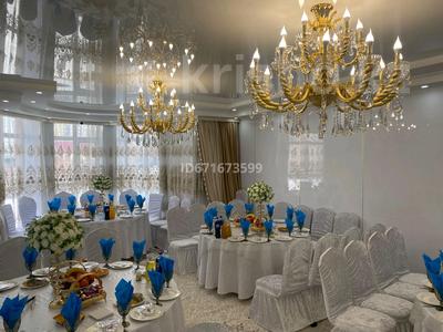 Дом · 15 комнат · 650 м², Балкантау 209 за 100 000 〒 в Астане, Алматы р-н