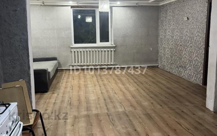 Отдельный дом · 4 комнаты · 90.8 м² · 6 сот., Бобровка, Массив Бобровка 193 — Остановка Садоводство за 9 млн ₸ в Семее — фото 14