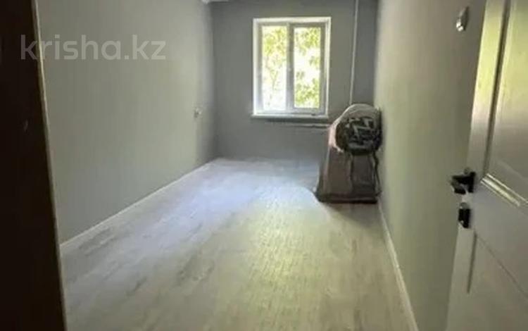 3-комнатная квартира · 62 м² · 2/5 этаж, мкр Аксай-3 за 39.5 млн ₸ в Алматы, Ауэзовский р-н — фото 17