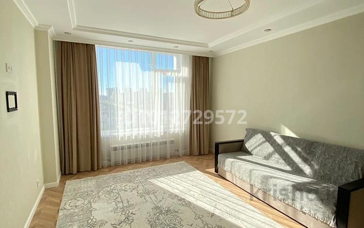 1-комнатная квартира · 42.1 м² · 7/8 этаж, Фариза Онгарсынова — Фариза Онгарсынова за 30 млн ₸ в Астане, Есильский р-н — фото 2