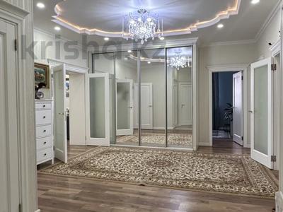 4-комнатная квартира · 156.3 м² · 5/7 этаж, мкр. Алтын орда, Алия Молдагулова 60/1 за 64.8 млн 〒 в Актобе