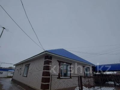 Отдельный дом · 4 комнаты · 124.9 м² · 10 сот., Сарайшык 267 за 35 млн 〒 в Актобе, жилой массив Заречный-4