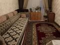 2-комнатная квартира · 73 м² · 4/5 этаж, мкр Каратау 16 — Дом находится в 2-м микрорайоне, в очень удобном месте. До торгового центра — всего 5 минут пешком. Рядом прямо возле дома есть школа и детский сад. Расположен в районе Односторонки, всё необходимое находится рядом. за 60 000 ₸ в Таразе