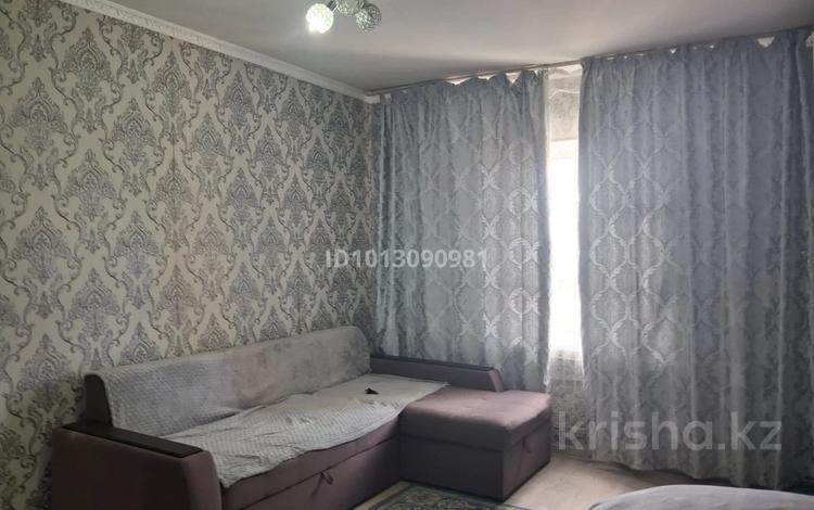 1-комнатная квартира · 42 м² · 5/5 этаж, мкр Верхний Отырар 38 за 140 000 ₸ в Шымкенте, Туран р-н — фото 2