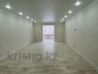 3-комнатная квартира · 120 м² · 1/5 этаж, Циалковского 5 за 41 млн 〒 в Уральске