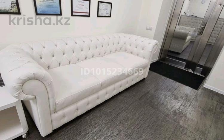 12 бөлме · 450 м² · 1/4 қабат, Тургут Озала 298, бағасы: 105 000 ₸ в Алматы, Бостандыкский р-н — фото 2