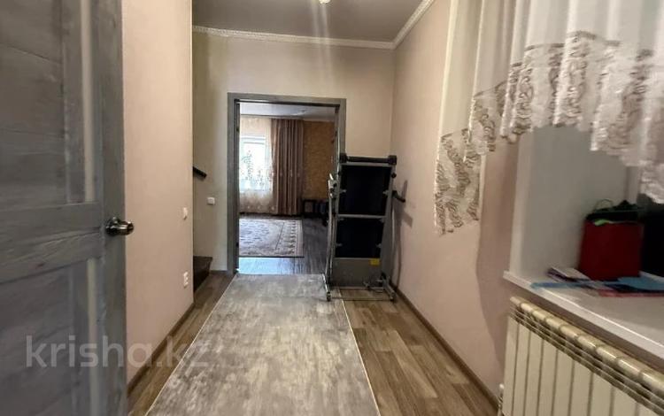 Отдельный дом · 4 комнаты · 380 м² · 10 сот., Маяковского за 170 млн 〒 в Костанае — фото 2