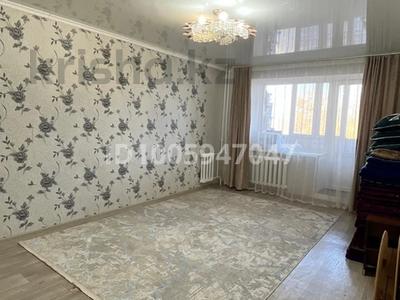 4-комнатная квартира · 100 м² · 2/5 этаж, Кенжетаева 1В — проспект Абылайхана - Сулейменова за 35 млн ₸ в Кокшетау