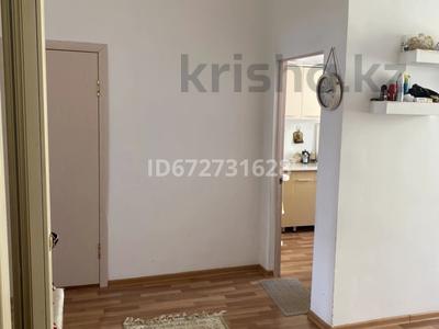 2-бөлмелі пәтер, 48 м², 2/3 қабат, мкр Сарыкамыс 1 блок 14 кв, бағасы: 16 млн 〒 в Атырау, мкр Сарыкамыс