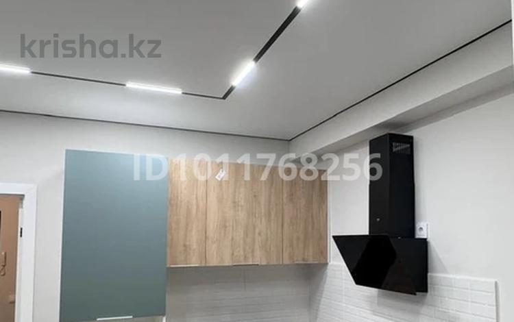 1-комнатная квартира · 54 м² · 5/5 этаж, Халиуллина 172/к8 за 250 000 ₸ в Алматы, Медеуский р-н — фото 2