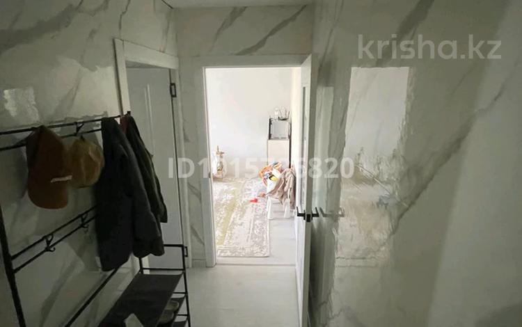 3-бөлмелі пәтер · 65 м² · 3/5 қабат, 16-шағынаудан — Рыскулова улц.Кафе Хилтон, бағасы: 30 млн ₸ в Шымкенте, Аль-Фарабийский р-н — фото 2