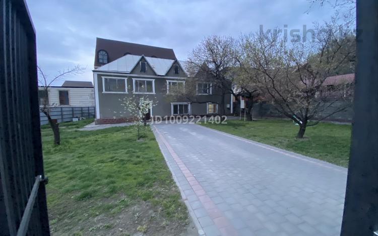 Отдельный дом · 6 комнат · 240 м² · 8 сот., мкр Айгерим-1 9б — Чойбалсана за 130 млн ₸ в Алматы, Алатауский р-н — фото 16