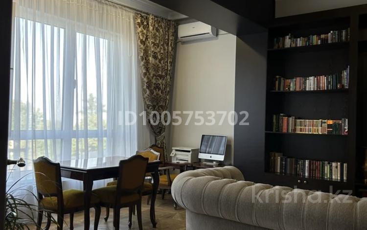 2-комнатная квартира · 64.4 м² · 3/10 этаж, Кабанбай Батыра за 75 млн ₸ в Алматы, Медеуский р-н — фото 3