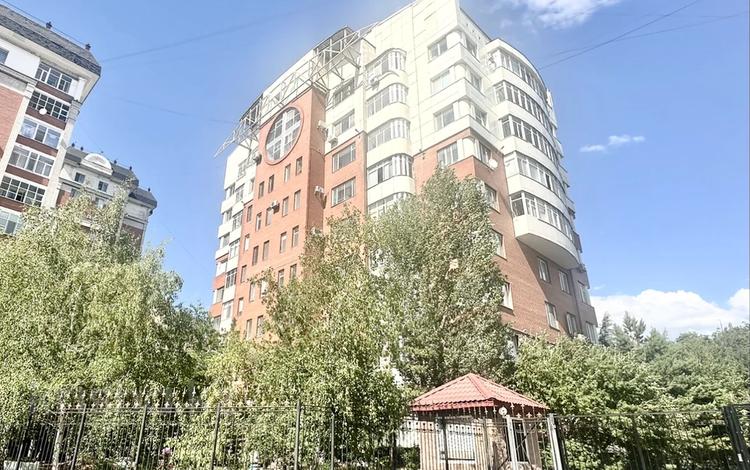 4-комнатная квартира · 210 м² · 7/9 этаж, Мамбетова — Набережная за 650 000 ₸ в Астане, Сарыарка р-н — фото 25