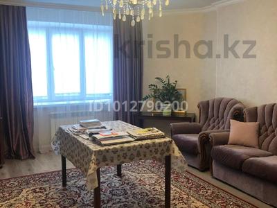 2-бөлмелі пәтер · 76.2 м² · 2/10 қабат, Абулхаирхана 61Г, бағасы: 27 млн ₸ в Актобе