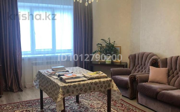 2-бөлмелі пәтер · 76.2 м² · 2/10 қабат, Абулхаирхана 61Г, бағасы: 27 млн ₸ в Актобе — фото 2