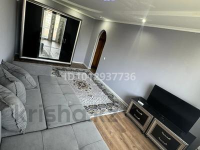 2-бөлмелі пәтер · 56 м² · 5/5 қабат, мкр Кунаева 52, бағасы: 17.9 млн ₸ в Уральске