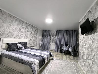 1-комнатная квартира · 31 м² · 3 этаж, Аль фараби — 2 часа 5000,Документы о проживании,Детский мир,Жд вокзал,Центр,ЦУМ,Март,Рахат,Атриум,Акимат,Областная бол за 10 000 ₸ в Костанае