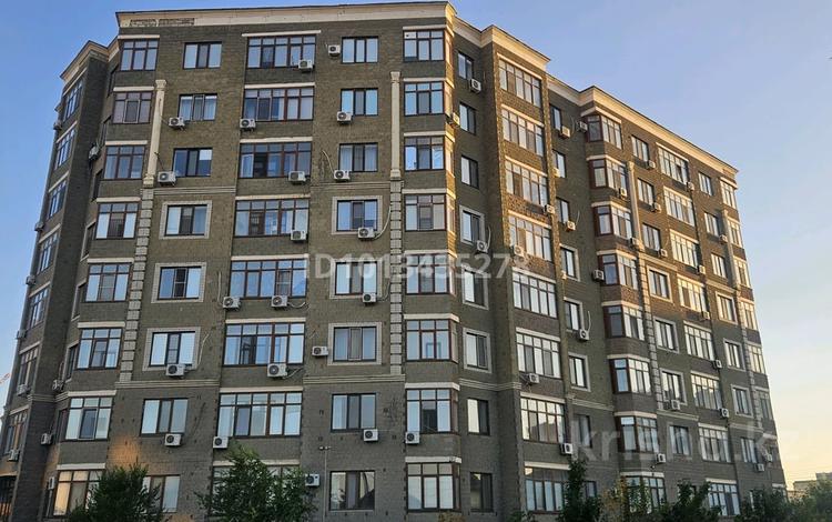 2-бөлмелі пәтер · 76 м² · 5/8 қабат, Нұрсая ш/а., Габдиева 47 Б — Нурсая, Департамент полиции, APEC, НИШ, бағасы: 32 млн ₸ в Атырау, мкр Нурсая — фото 59