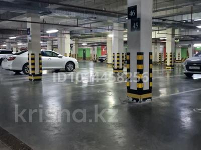 Паркинг · Кабанбай Батыра 58Бк6, бағасы: 1.8 млн ₸ в Астане, Есильский р-н
