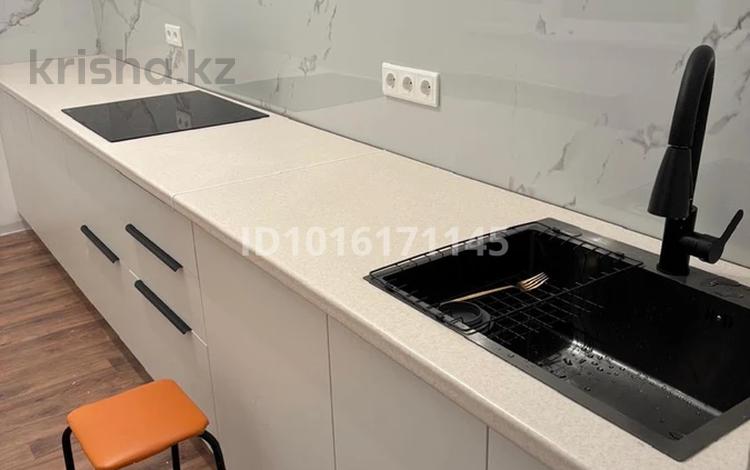 3 комнаты · 161 м² · 12/13 этаж, Туркестан 8 за 65 000 ₸ в Астане, Есильский р-н — фото 2