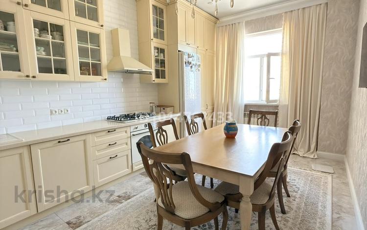 4-комнатная квартира · 137.9 м² · 7/13 этаж, 19-й мкр 5 — ЖК Royal house за 67 млн ₸ в Актау — фото 13