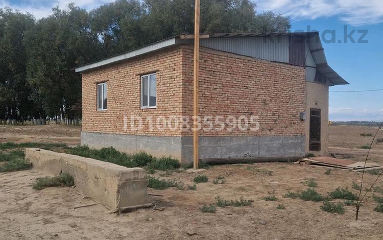 Жеке үй · 3 бөлме · 100 м² · 8 сот., 1көше 1, бағасы: 9 млн ₸ в Жаркенте — фото 2