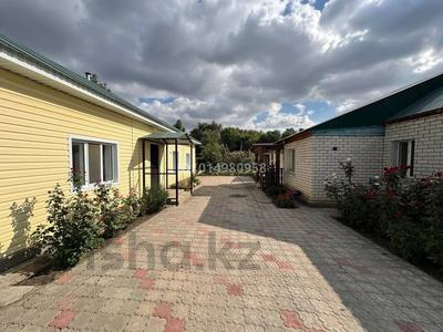 Отдельный дом · 3 комнаты · 72 м² · 6 сот., Карасай батыра 101 — М/у Байганина и Кулумбетова за 21 млн ₸ в Актобе, мкр. Курмыш
