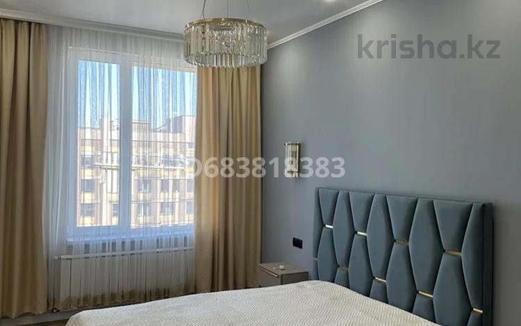 2-комнатная квартира, 51 м², 16/16 этаж помесячно, Сатпаева 133 — Сатпаева