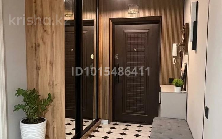 3-комнатная квартира · 103 м² · 7/21 этаж, Кабанбай батыра 29 — Азия парк, Мечеть Әбу Насыр әл-Фараби мешіті, 99 школа, Каз Мунай Газ, КТЖ, Прокуратура района Есиль, УГД Нура, ЛРТ Тарлан за 73.5 млн ₸ в Астане, Нура р-н — фото 2